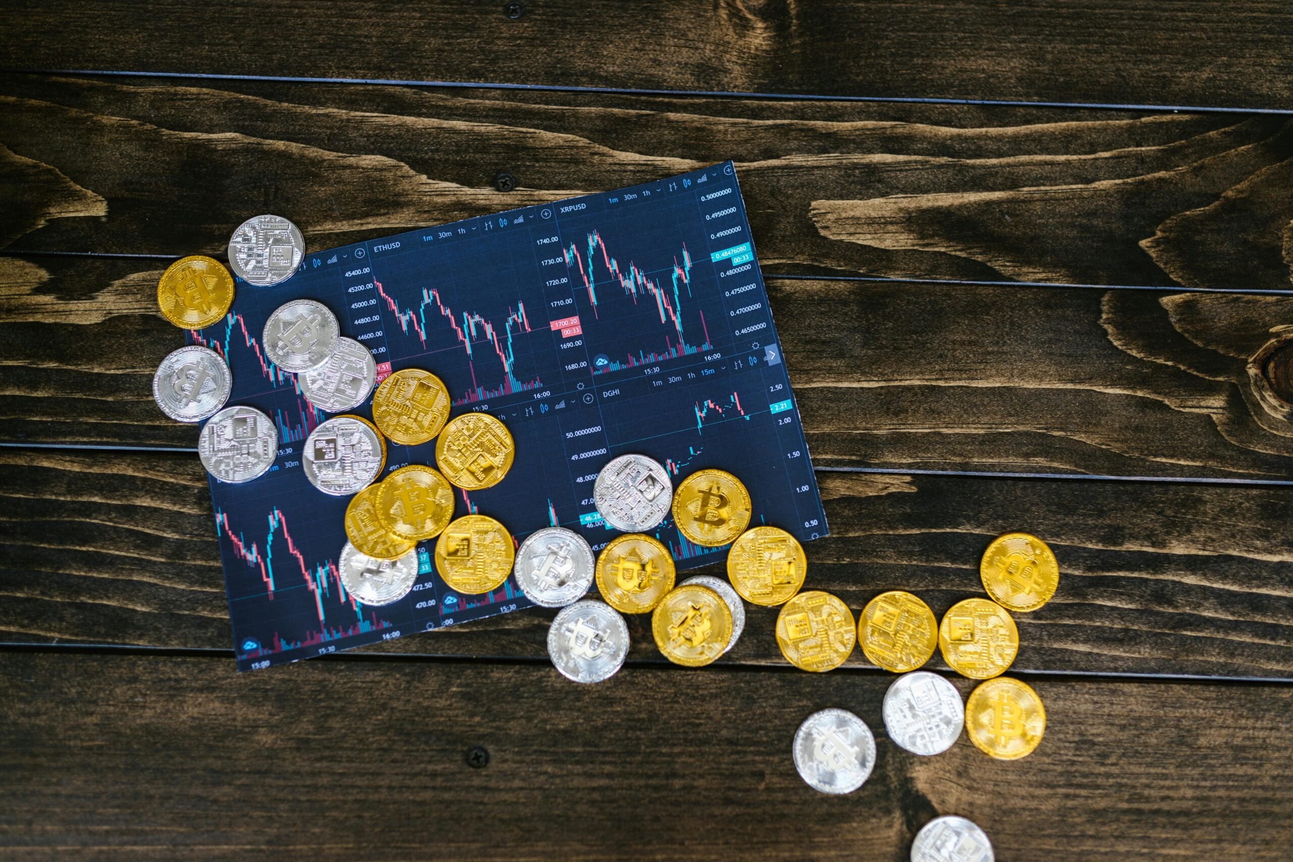 Top Investment Advice for Men Over 40